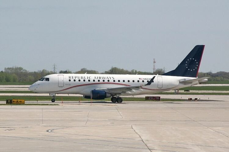 Tras su difusión, Republic Airways reconoció el incidente y dijo que ambas partes involucradas fueron despedidas (Foto: Archivo)