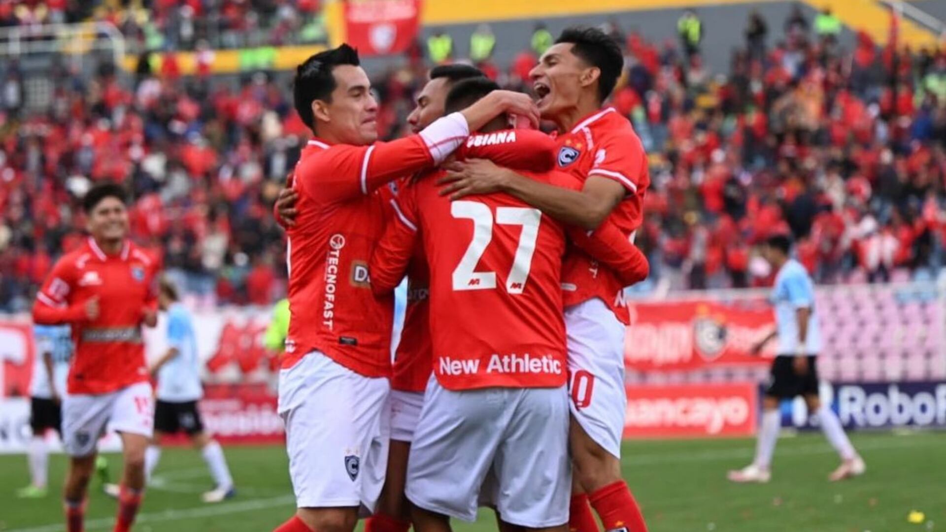 Cienciano del Cusco presentó su plantel para la temporada 2023 en la ‘Tarde del Papá’ y jugó ante Deportivo Magallanes de Chile. (club cienciano)