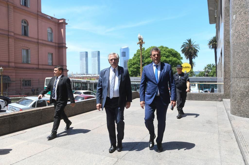 Massa y Alberto Fernández almorzaron en la sede de Economía