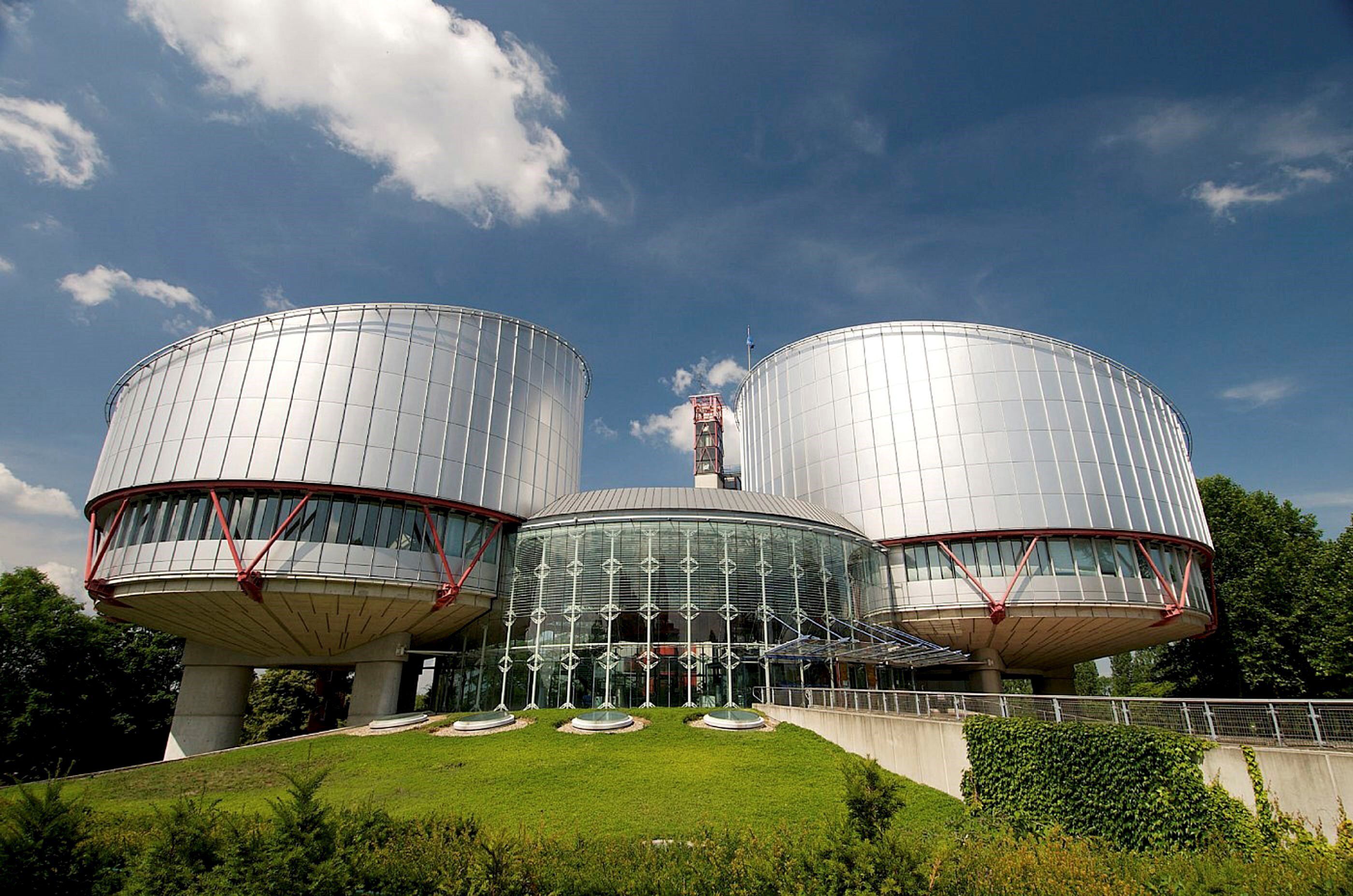 Европейский суд россия. Страсбургский суд. Европейский суд по правам человека в Страсбурге. ЕСПЧ Армения. Дворец прав человека.