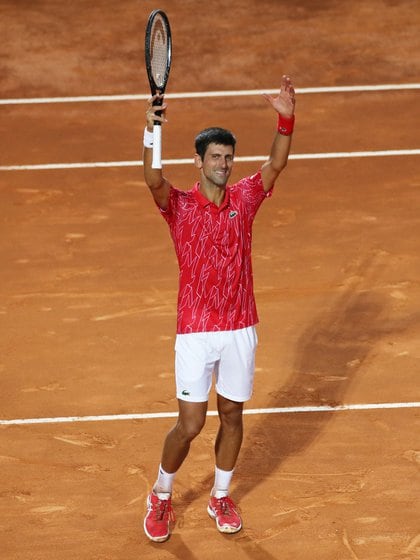 El serbio se convirtió en el mayor ganador de torneos Masters 1000 de la historia (REUTERS/Clive Brunskill)