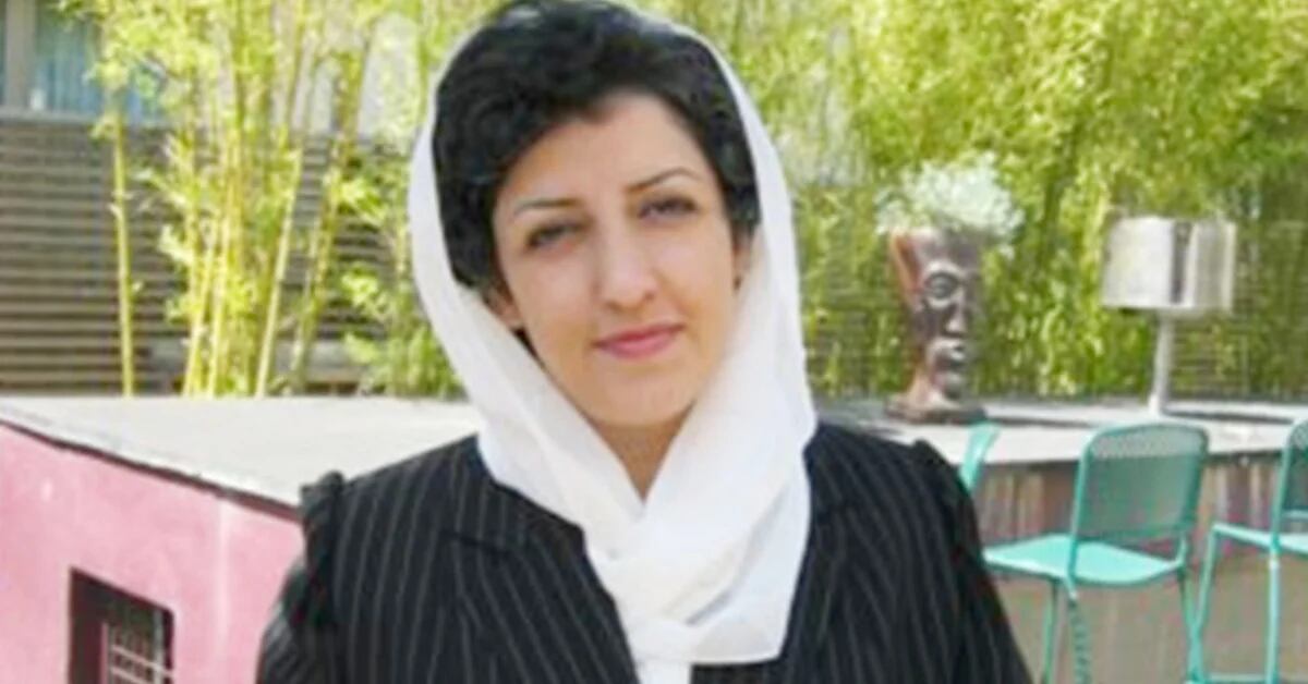Iranian regime sentences a human rights activist to eight years in prison and 70 lashes