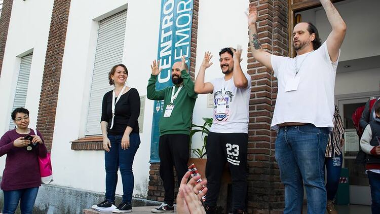 En México existen más de 600,000 personas con sordera (Foto: archivo)