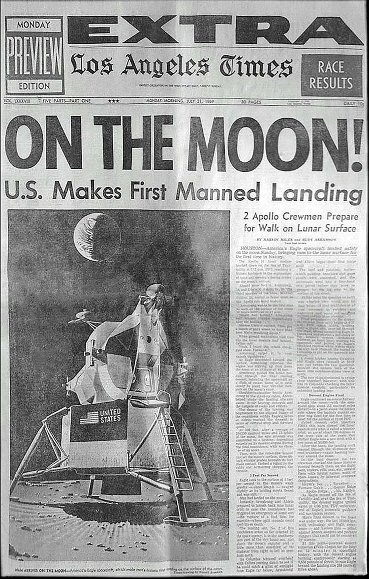 “¡En la Luna”. Los Angeles Times destacó el hecho como un logro estadounidense, en el contexto de la carrera espacial con Rusia