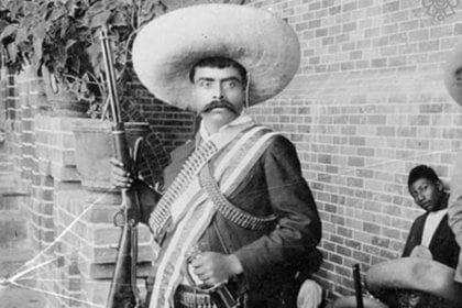  Esta imagen de Zapata fue tomada en 1911 en el Hotel Moctezuma. Se desconoce su autor (Twitter: Fototeca Nacional)
