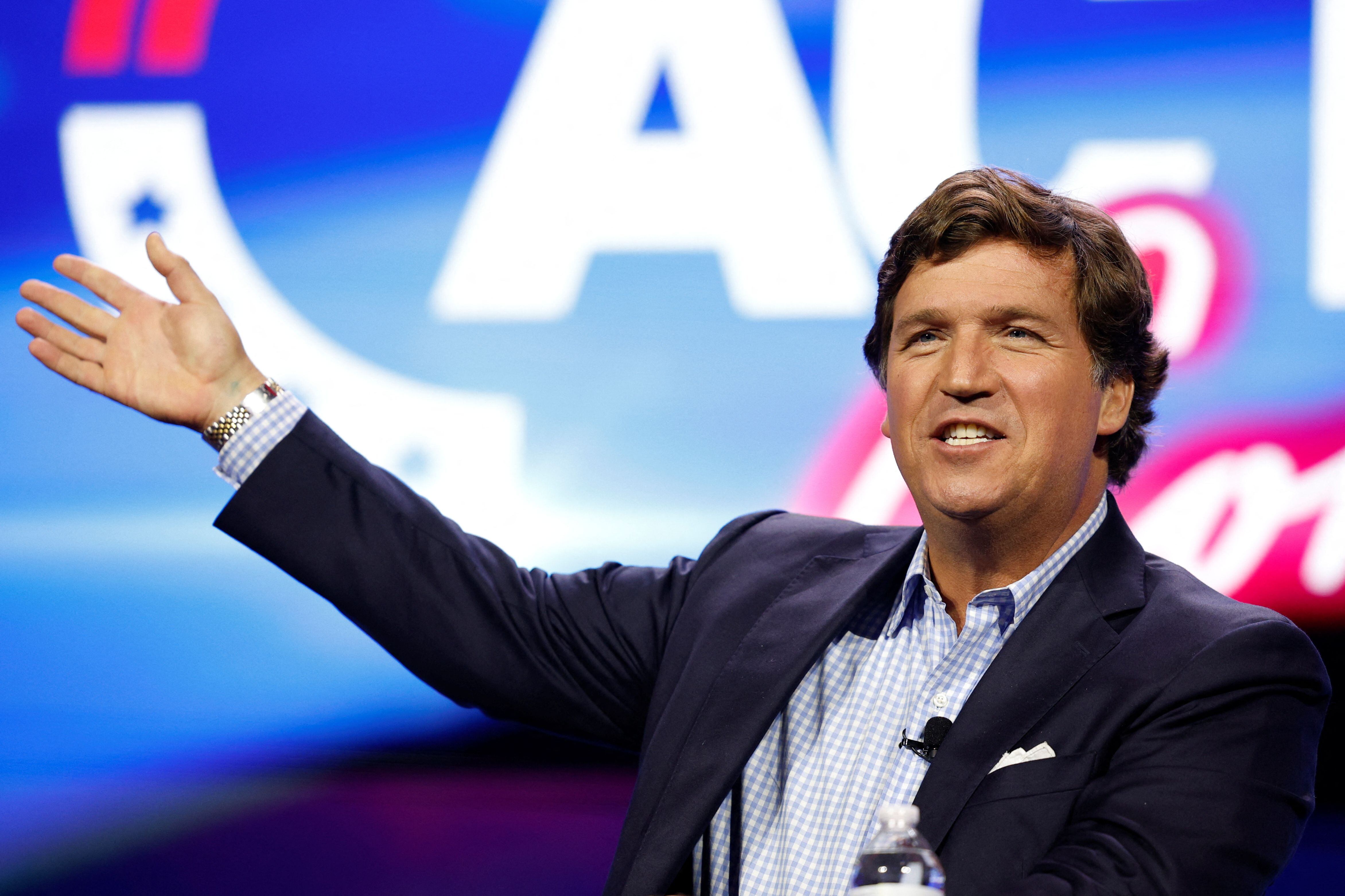 El ex comentarista de Fox News, Tucker Carlson, habla durante la Conferencia de Acción Turning Point en West Palm Beach, Florida, EE. UU., 15 de julio de 2023. REUTERS/Marco Bello