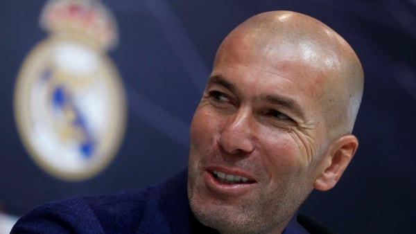 Zinedine Zidane anunció su partida en una conferencia de prensa (Reuters)