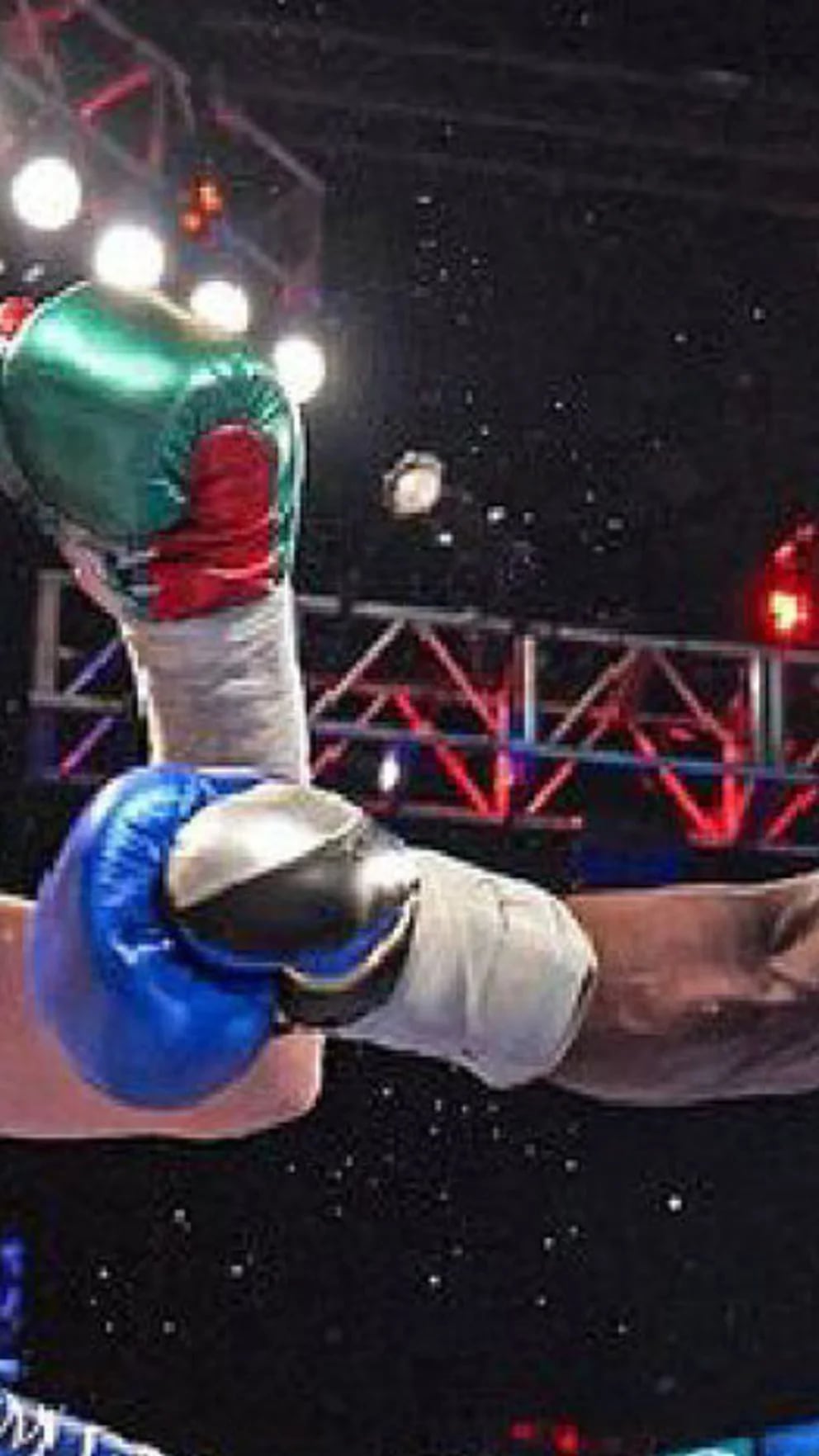 La razón por la que Floyd Mayweather odia los guantes mexicanos Cleto Reyes  - Infobae