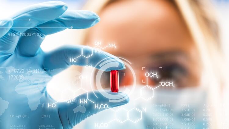 Hoy la productividad de la industria farmacéutica está en declive, con tasas récord de fracaso en la etapa de ensayos clínicos (Shutterstock)
