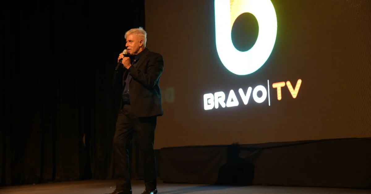 Sie präsentierten Bravo TV, einen neuen Luftkanal: wie sein Programm aussehen wird und wann es beginnt