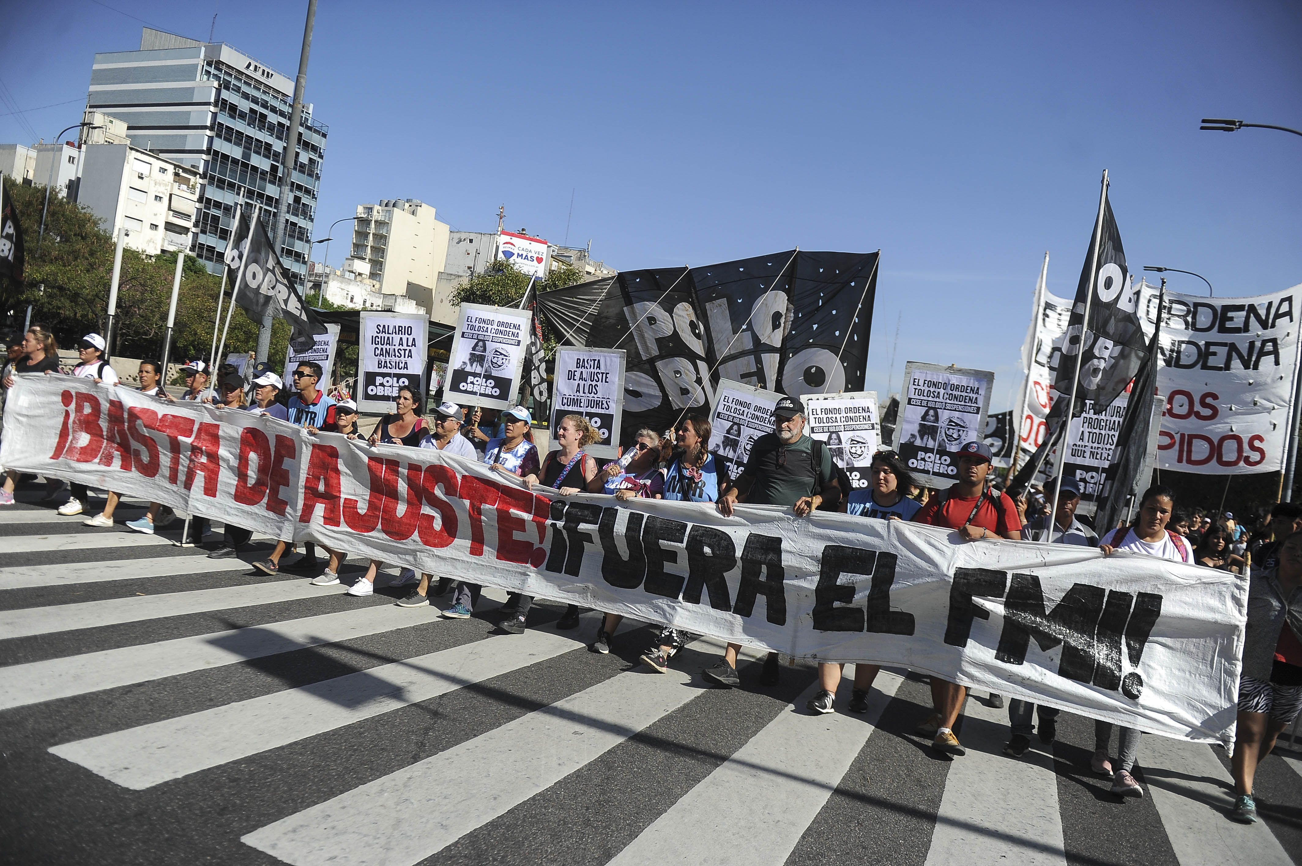 Acampe - Protestas - Piqueteros - Ministerio de desarrollo social