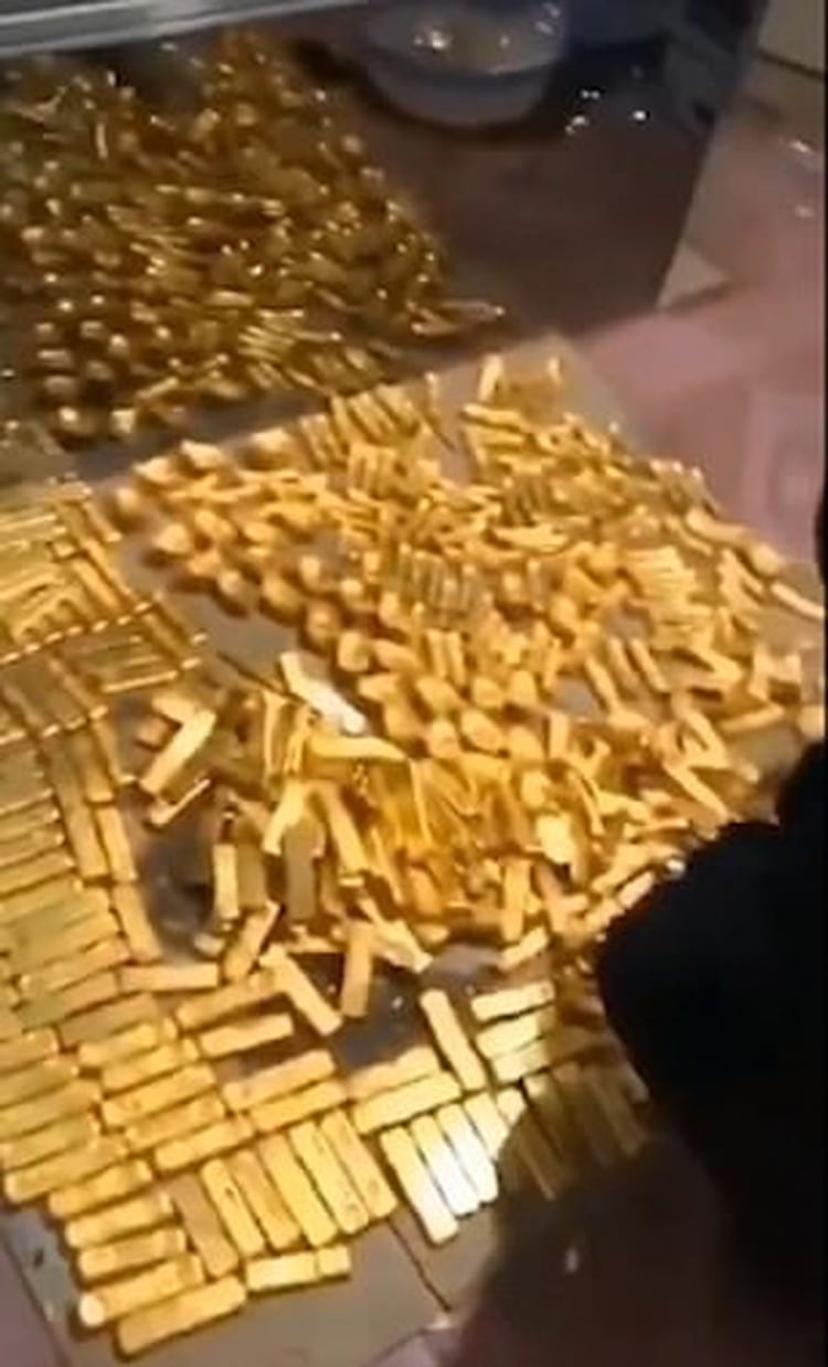 Los lingotes de oro de Zhang Qi