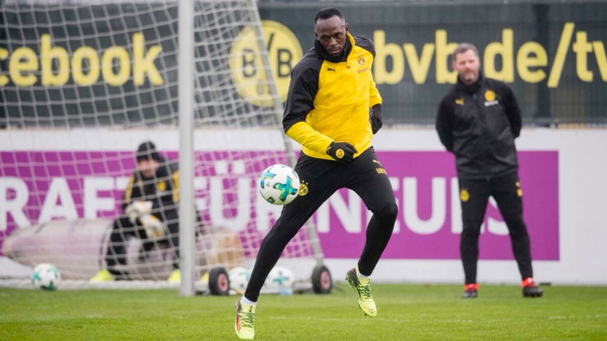 Usain Bolt inició su carrera como futbolista en el Borussia Dortmund
