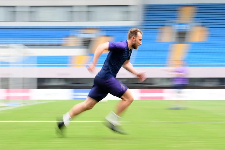 Christian Eriksen went back to training after the cardiac arrest he suffered in the Eurocup: which club opened the doors for him