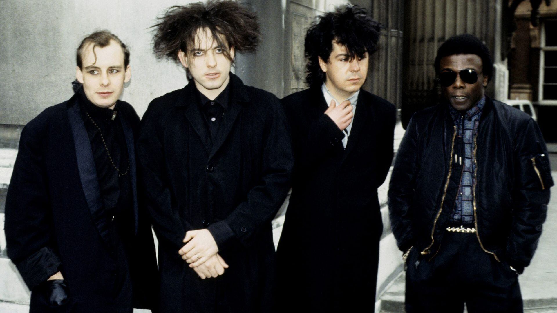 The Cure, la gran banda británica de rock dark, aún en actividad y con gran popularidad global
