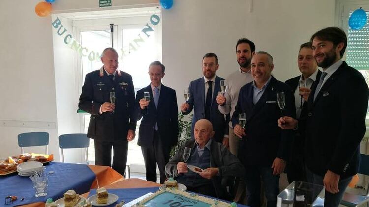 Giovanni Battista Calvi el día de su cumpleaños 106 (Foto: gentileza La Stampa)