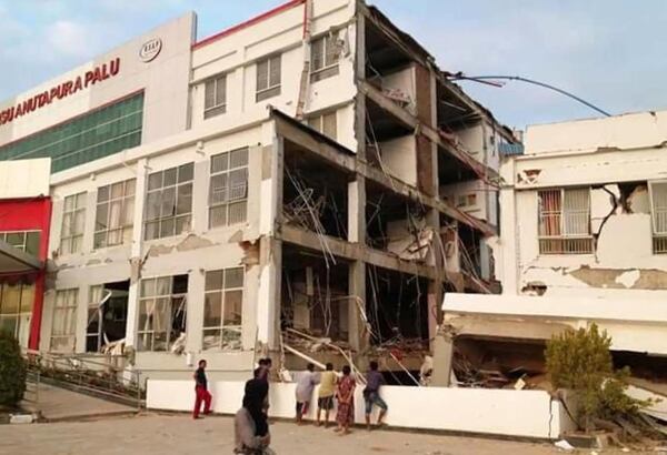 El hospital en Palu quedó destruido.