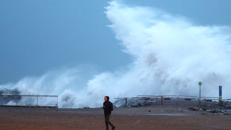 La tormenta 