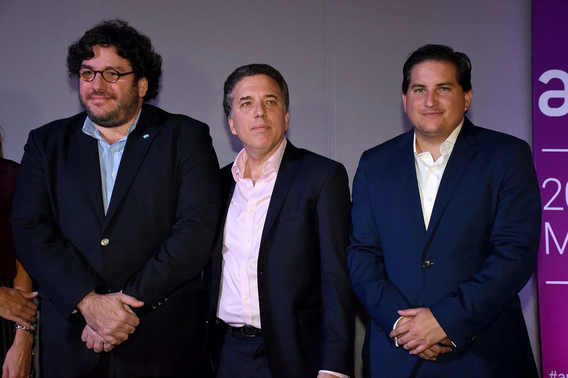 El ministro de Cultura, Pablo Avelluto, junto al ministro de Hacienda, Nicolás Dujovne; y a Gastón Corral, director de Sustentabilidad Corporativa de HSBC Argentina