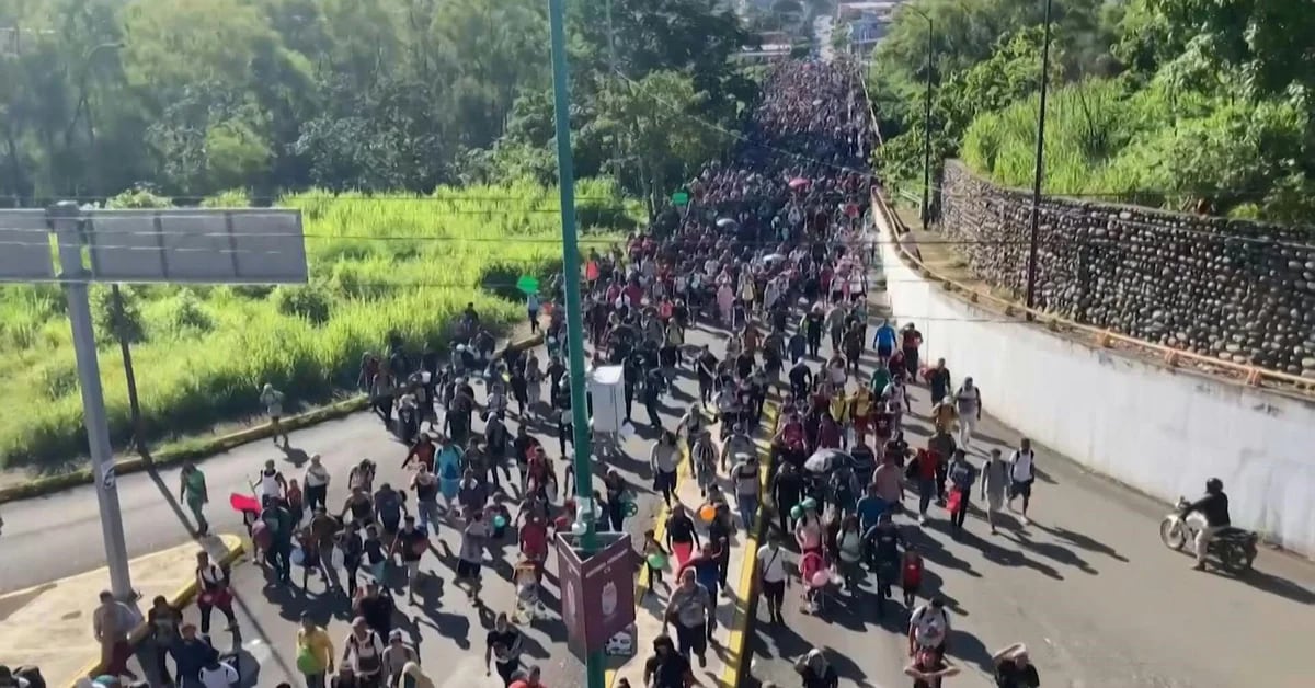 The first migrant caravan of the year left southern Mexico with a thousand people heading for the United States