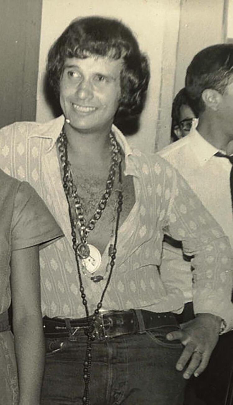 Roberto Carlos de joven (Wikipedia)