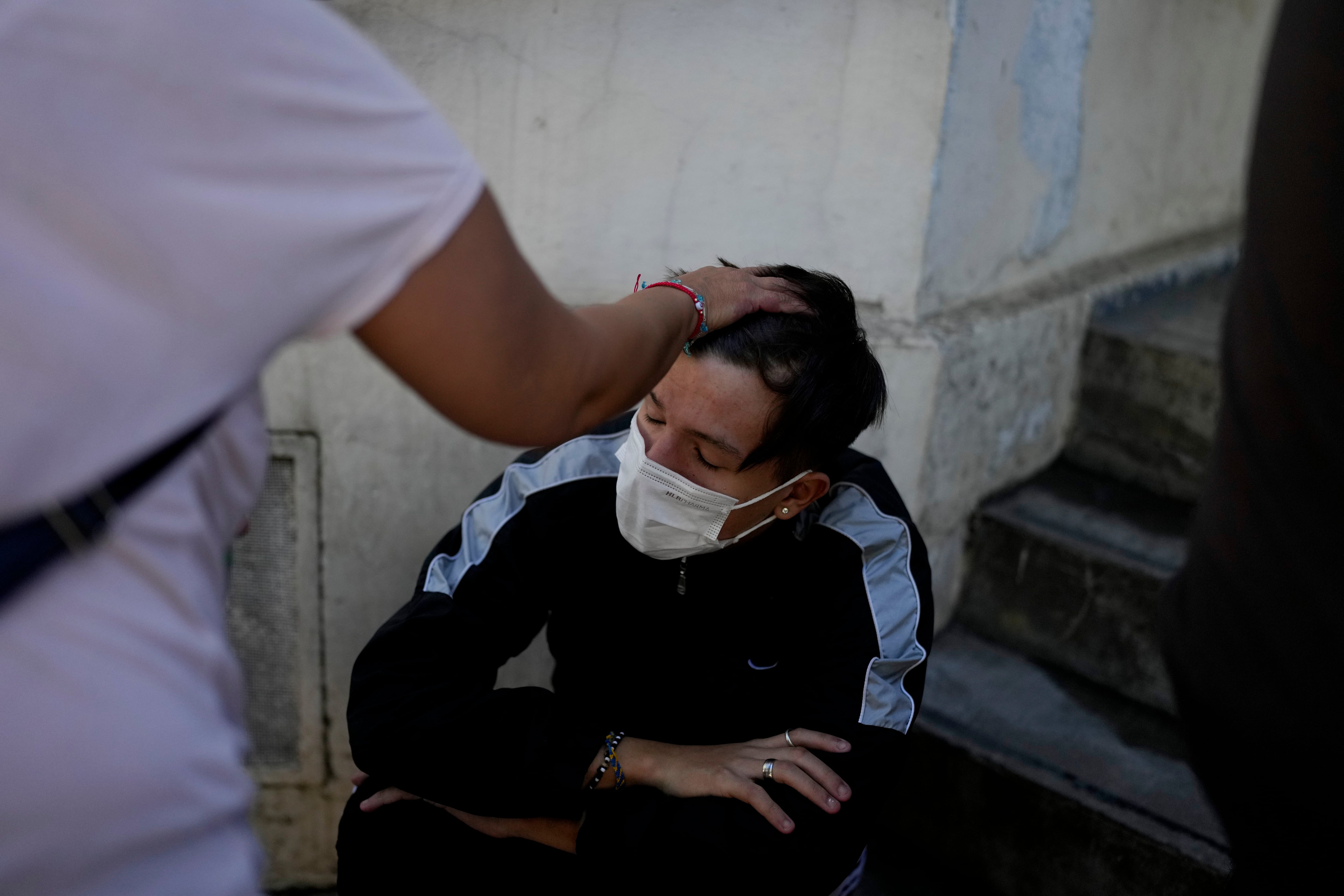Argentina enfrenta la peor epidemia de dengue. Los casos de personas afectadas representan 3,35 veces más que lo registrado en el mismo período de la temporada anterior (AP Foto/Natacha Pisarenko)