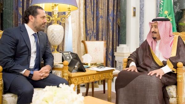 El ex primer ministro libanés Saad al Hariri y el rey Salman (Foto: archivo Reuters)