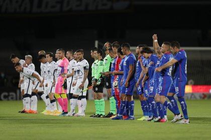 Los futbolistas celestes salieron a dar la cara por las polémicas declaraciones en su contra (Foto: Henry Romero/ Reuters)