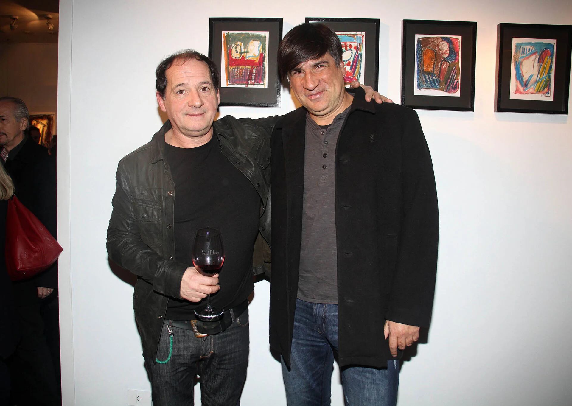 El artista junto al director de cine y televisión Daniel Barone