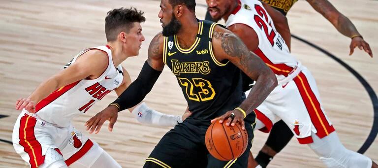 Miami Heat e LA Lakers nas finais de conferência da NBA - Basquetebol -  SAPO Desporto
