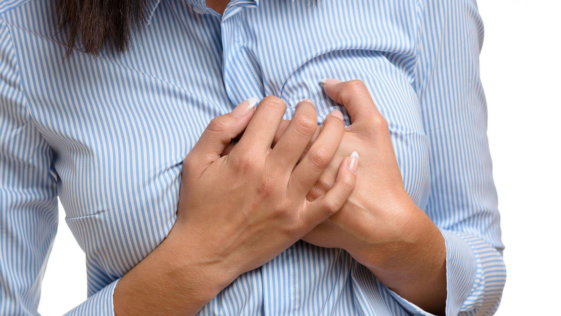 Los chequeos cardiovasculares en las mujeres deberían ser tan sistemáticos como los ginecológicos (Getty)