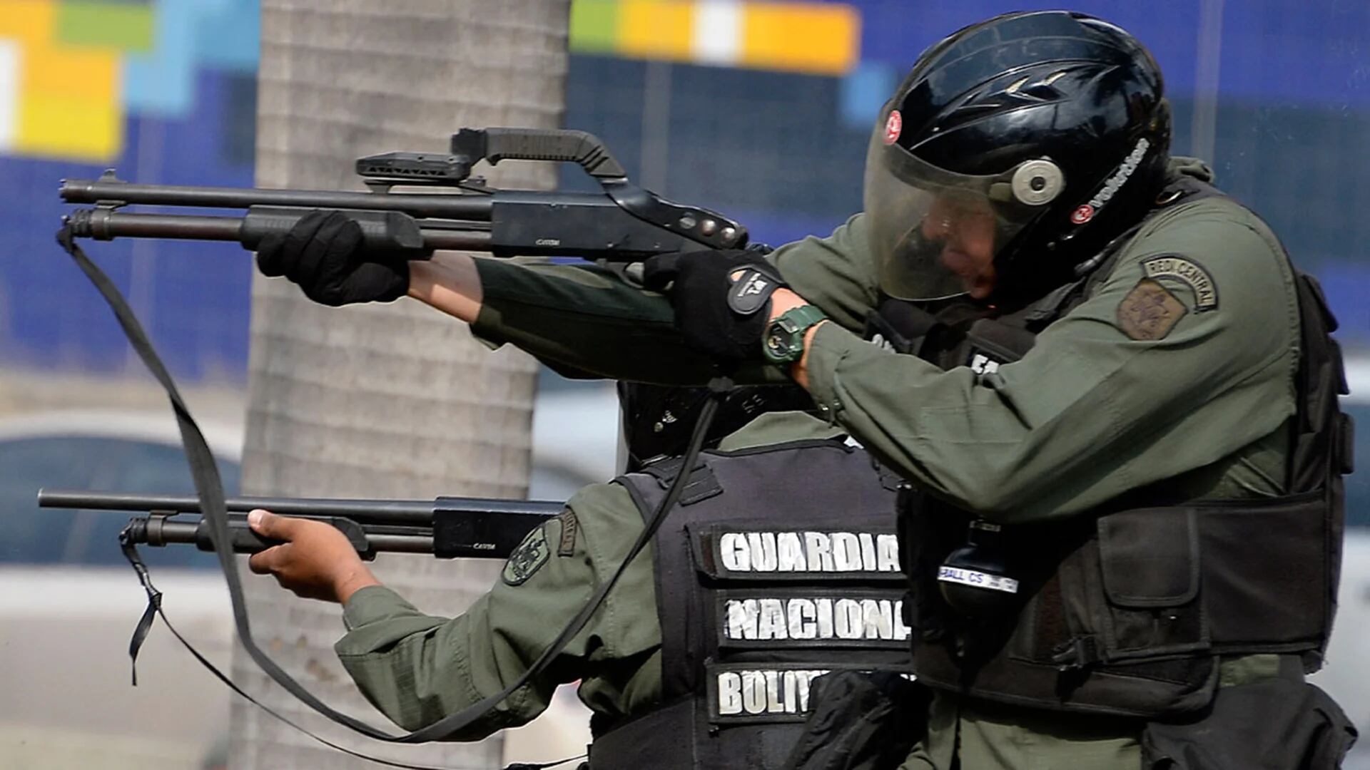 Una ONG denunció que las fuerzas de seguridad del régimen de Maduro abatieron a 73 personas en noviembre
