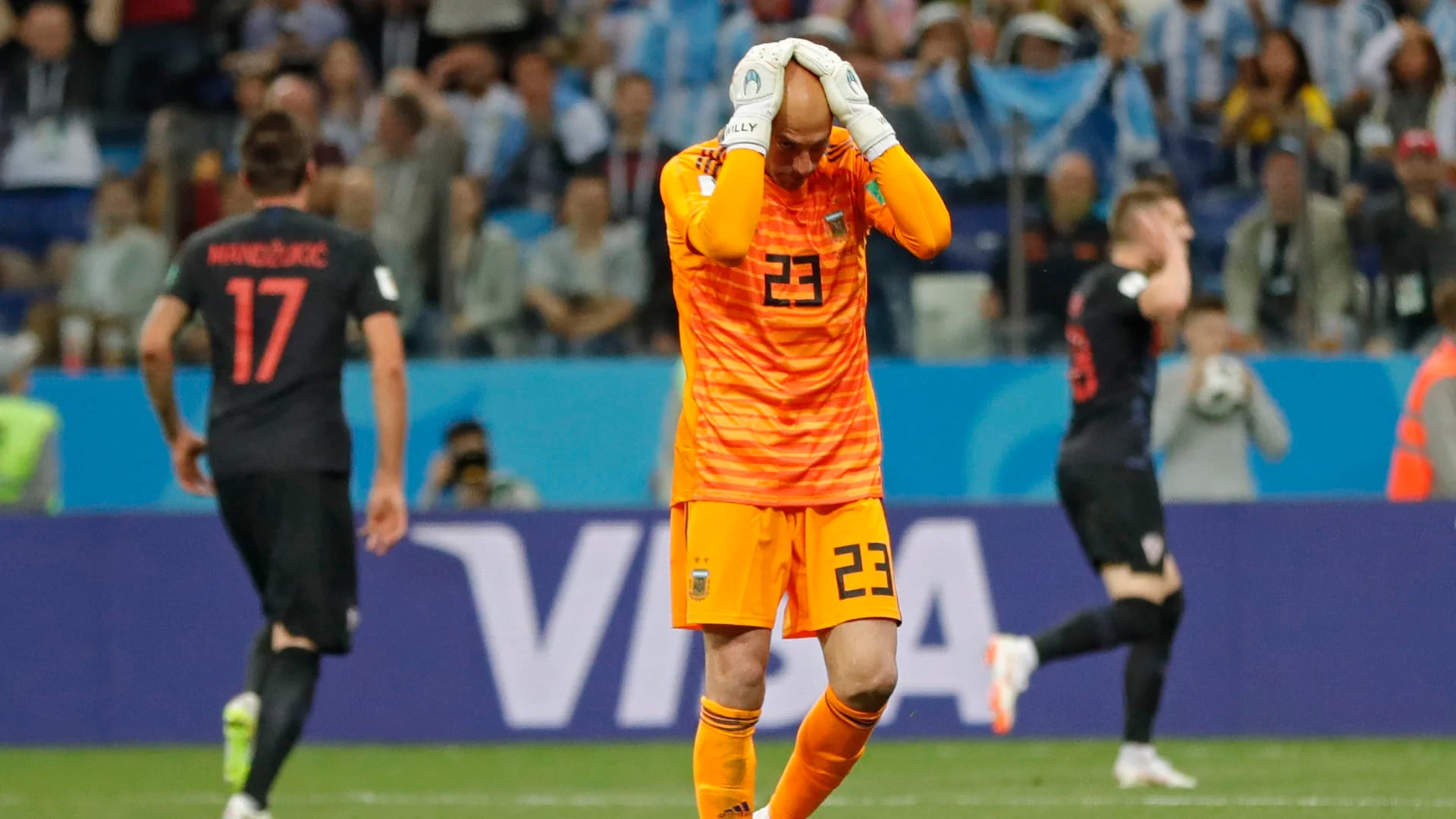 El error de Caballero contra Croacia en la derrota 3-0 en el Mundial de Rusia 2018 (AP Photo/Ricardo Mazalan)