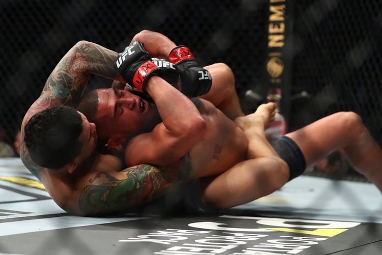 Diego Ferreira celebró otro triunfo más: esta vez fue ante Anthony Pettis (Foto: USA Today)