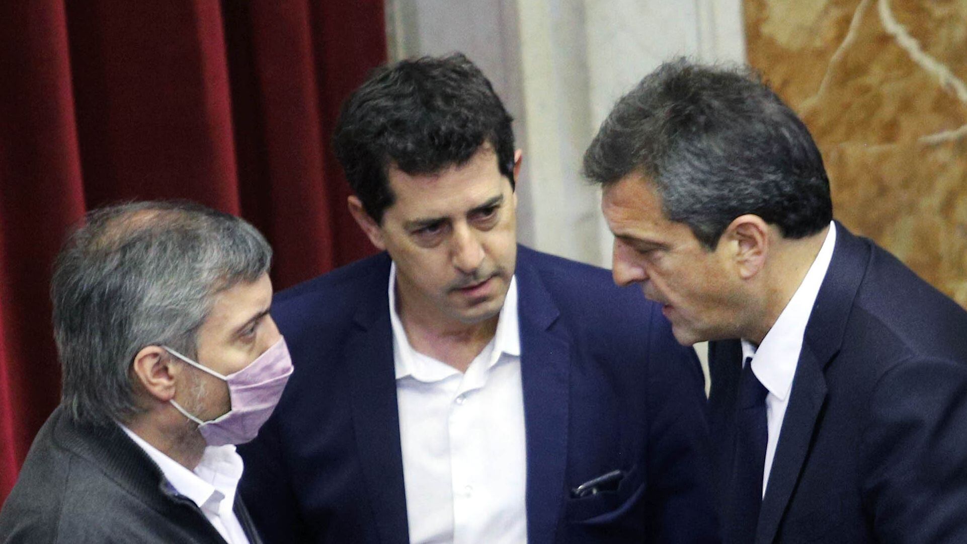 Diputados: sesión Presupuesto 2022. Sergio Massa, Máximo Kirchner, Wado dePedro