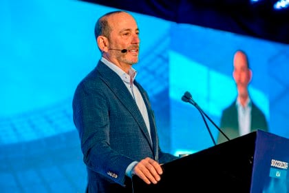 Don Garber, comisionado de la MLS, se pronunció sobre la determinación de Dallas FC (Foto: Giorgio Viera/ EFE)
