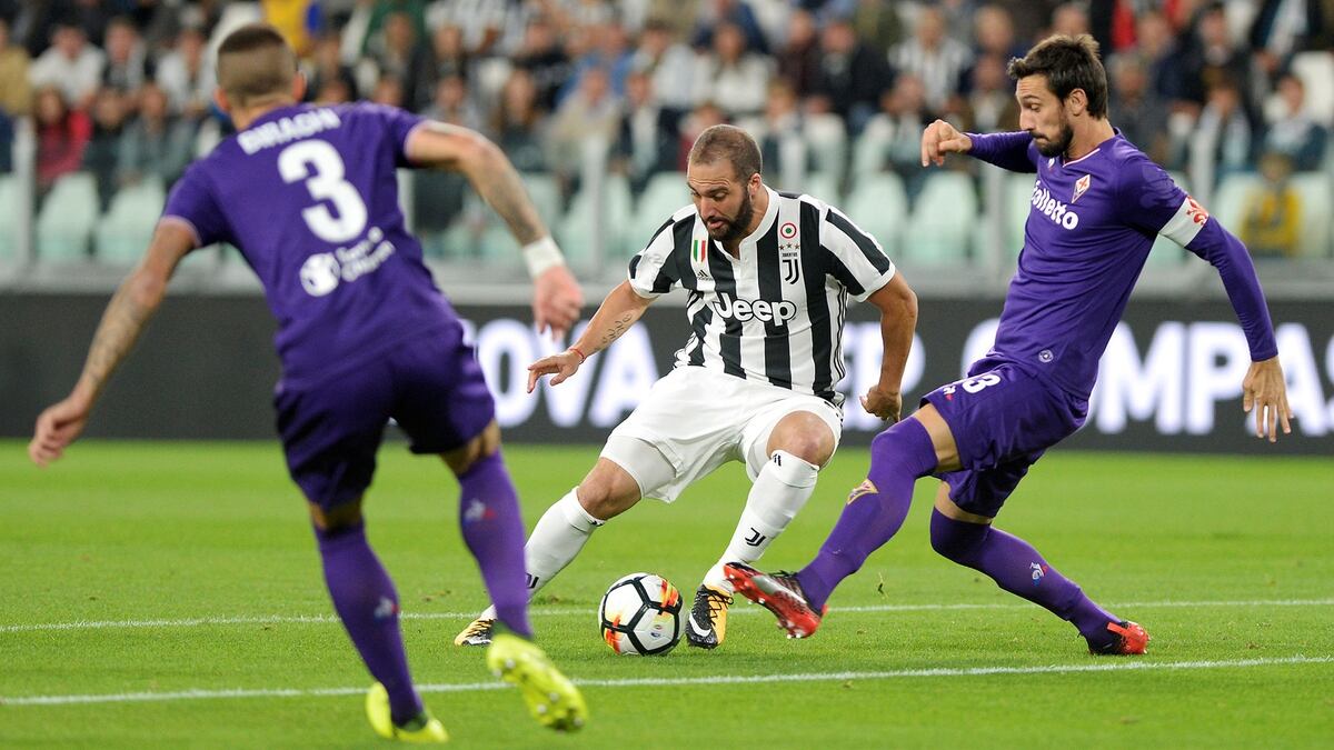 Juventus, en su visita a Fiorentina, intentará arrebatarle la punta a Napoli