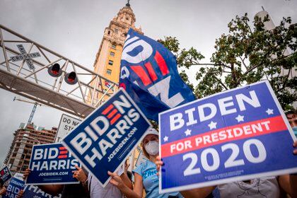 Florida respalda la oferta de Texas para bloquear la victoria de Biden en cuatro estados