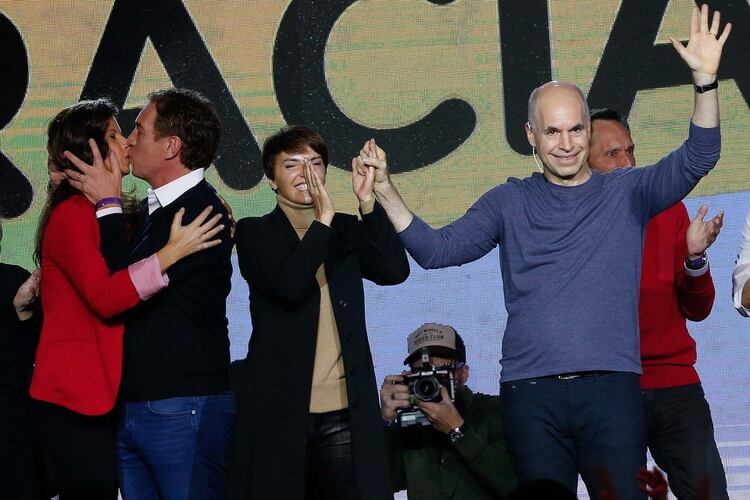 Rodríguez Larreta deberá superar el 50% de los votos para ganar en primera vuelta en la Ciudad (EFE/ Juan Ignacio Roncoroni)