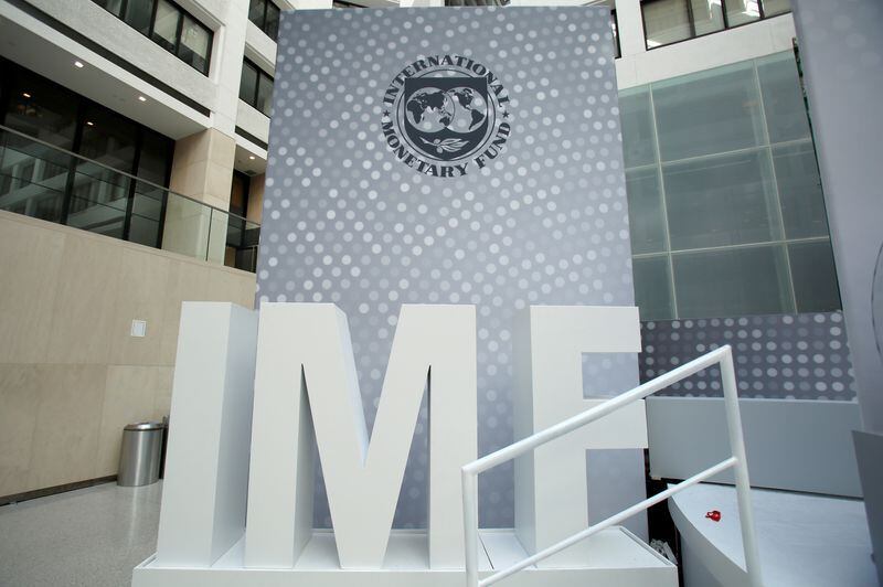 Se estira la definción del recalibramiento del programa con el FMI. REUTERS 