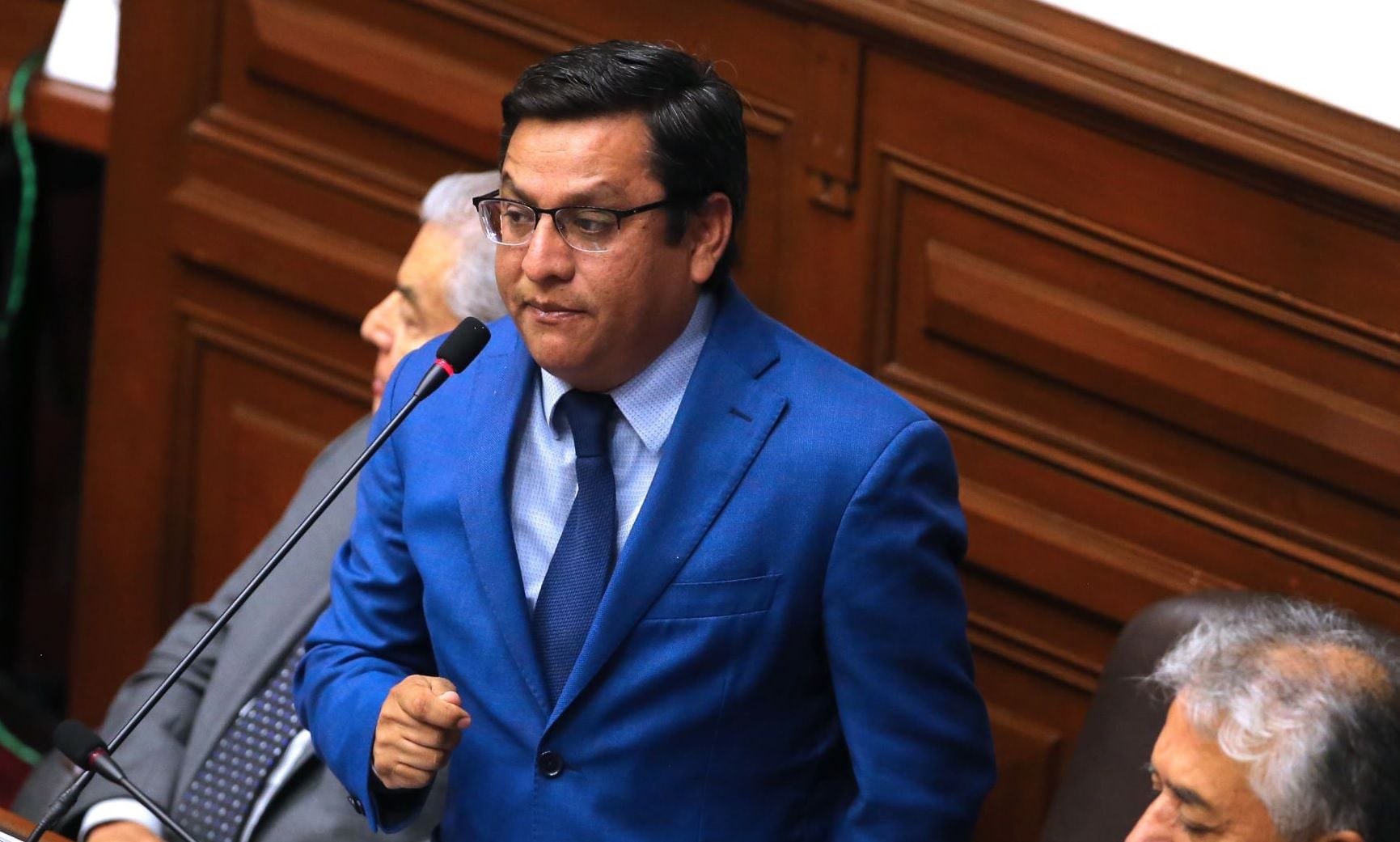 César Vásquez Ministro De Salud Denunciado Por Caso Temerarios Del Crimen Infobae 