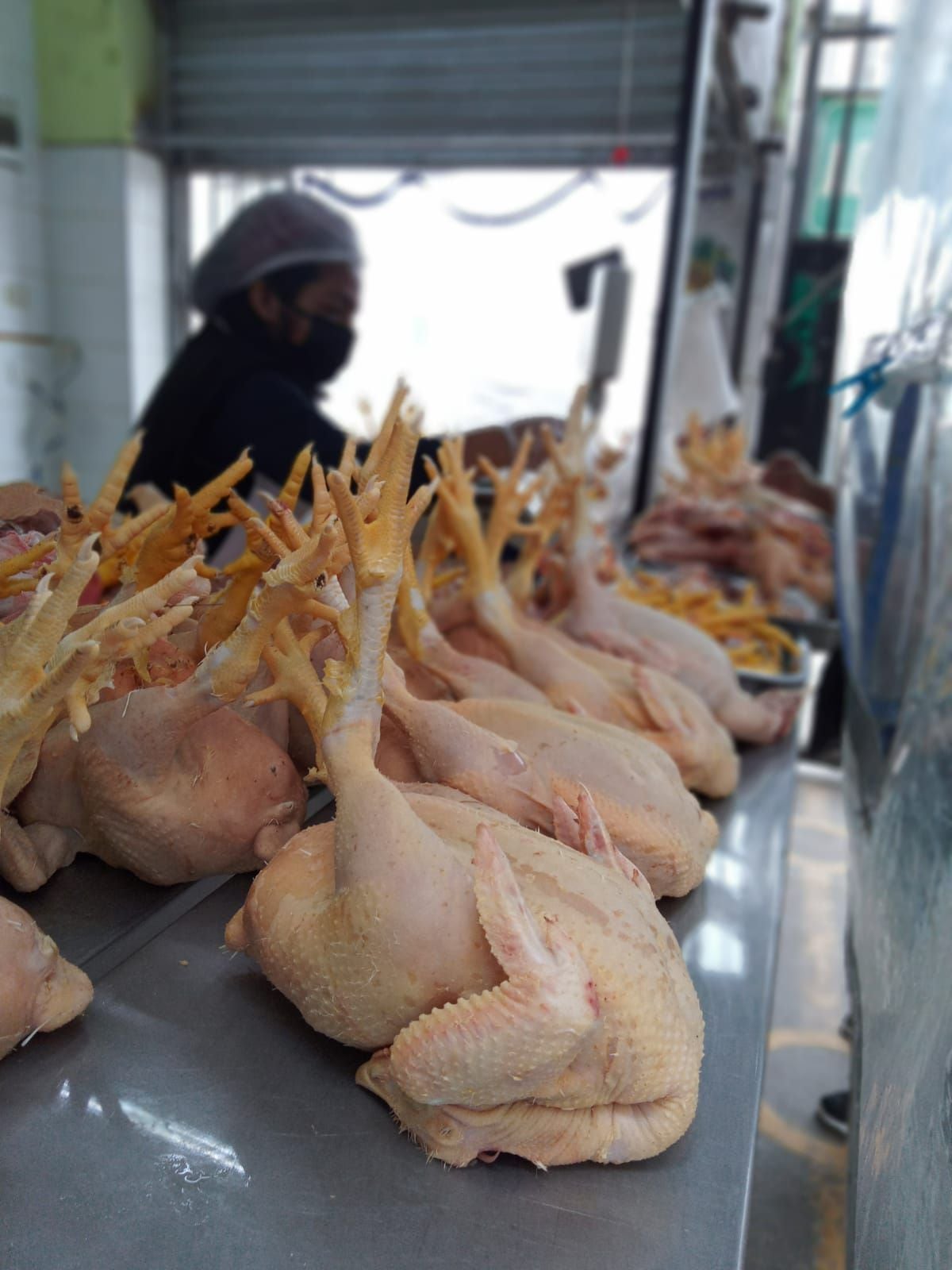 El precio del pollo cayó en junio, según el Indec. Bajó de $726 a $678 el kilo