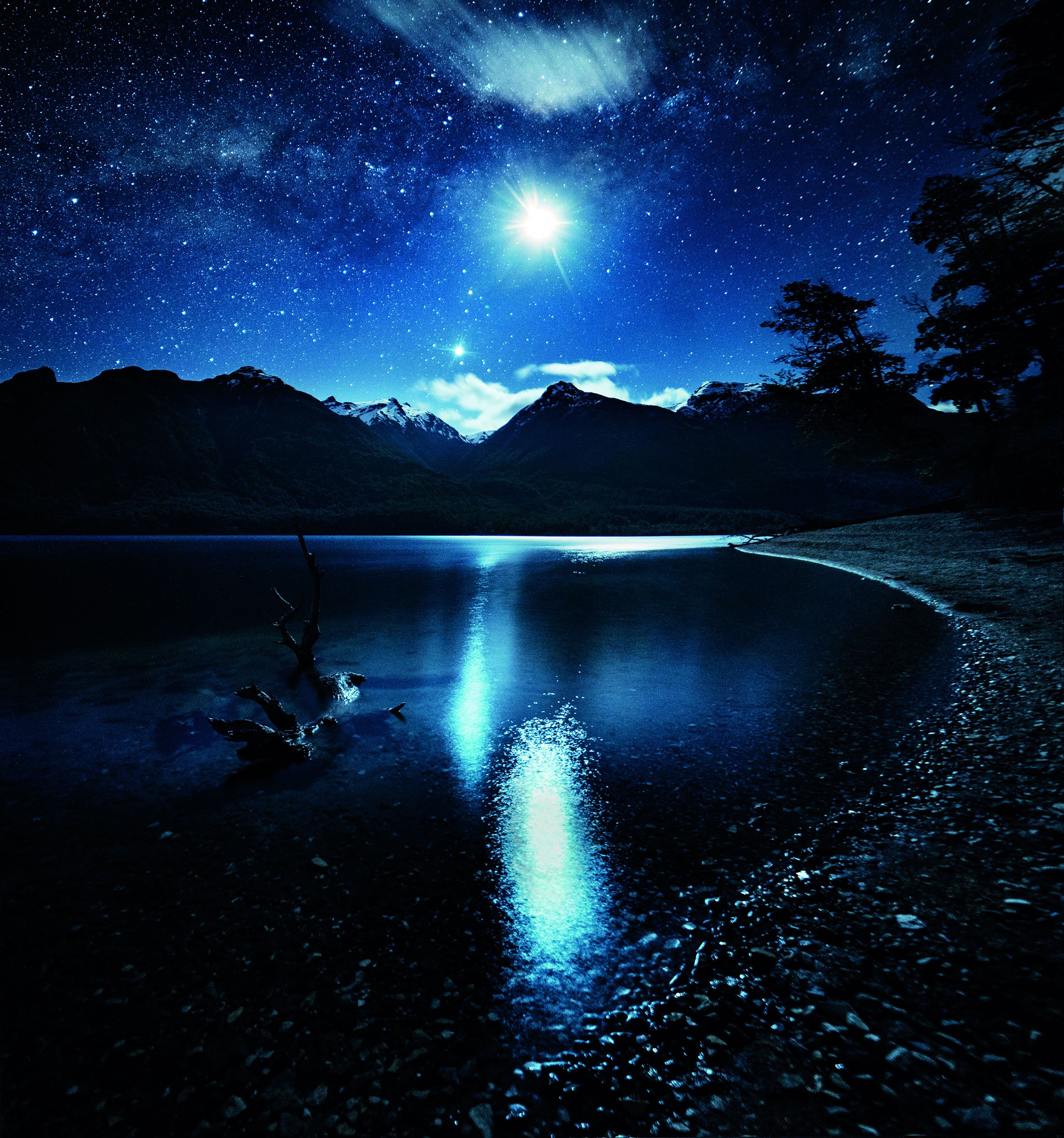 Más allá de la delimitación política de cada una de las provincias, nuestro país está dividido en regiones distintas, según su situación geográfica, como lo son el NOA, NEA, Centro, Patagonia y Patagonia Austral (Retratos Parques Nacionales)