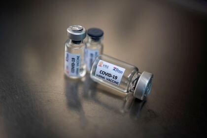 La Universidad de Oxford espera resultados firmes sobre su vacuna contra el coronavirus para agosto