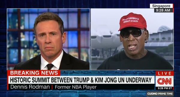 Durante la entrevista con Chris Cuomo, el periodista de CNN, Dennis Rodman se emocionó.