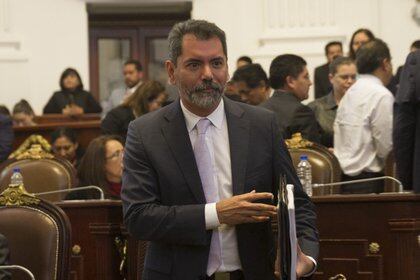 De la gestión de Mancera, ahora senador por el PRD, se cuenta el entonces secretario de Finanzas, Edgar Amador Zamora (Foto: Cuartoscuro)