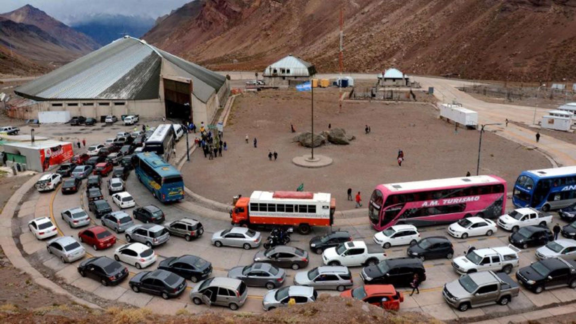 autos Mendoza Chile paso Cristo Redentor