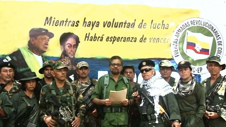 El gobierno colombiano asegura que los disidentes de las FARC que retomaron las armas se encuentran en suelo venezolano