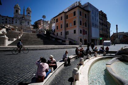Plaza de España en Roma, Italia. REUTERS/Guglielmo Mangiapane