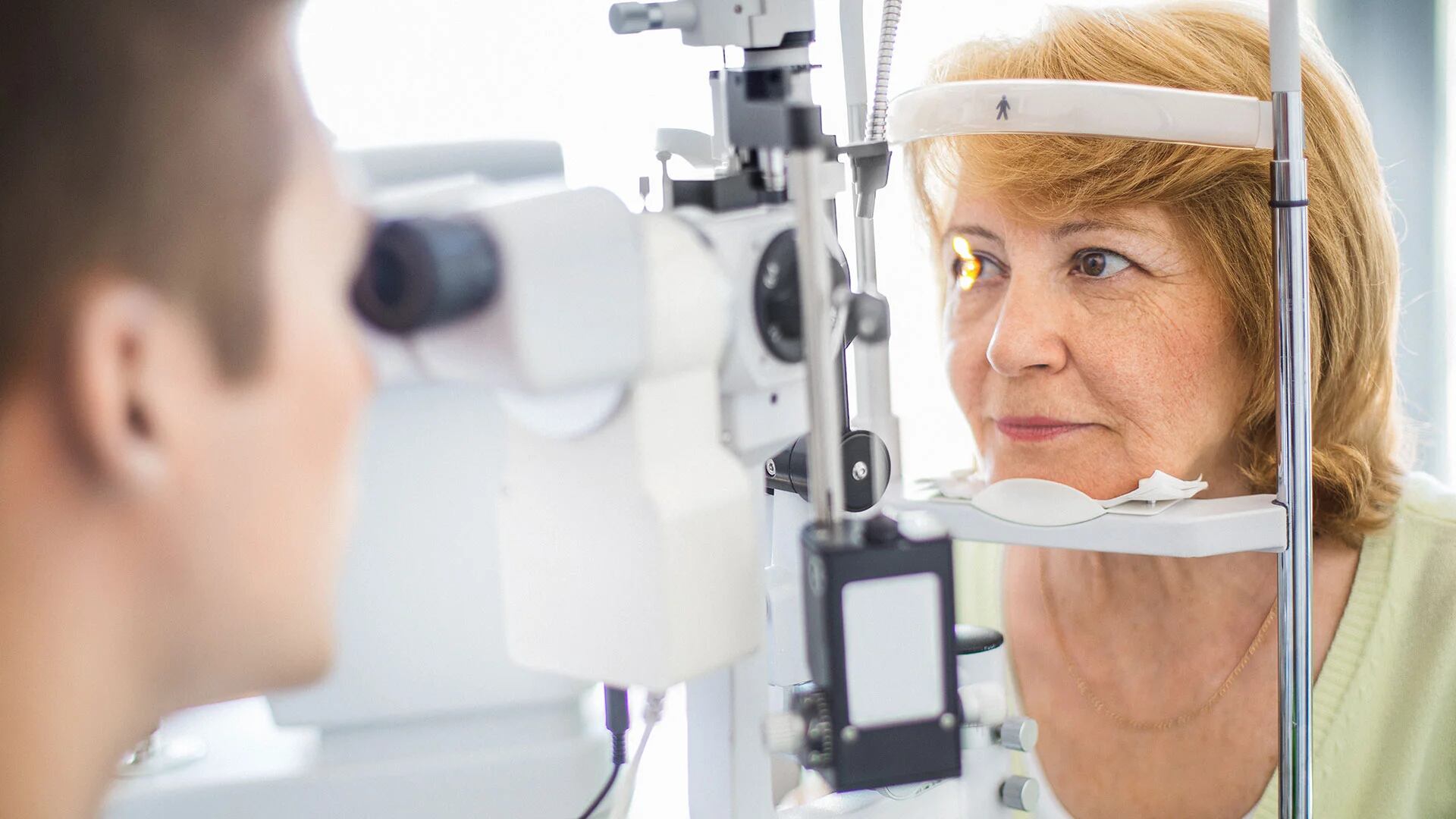 Sanidad financiará un nuevo fármaco para tratar afecciones de la retina y así frenar la pérdida de visión 
